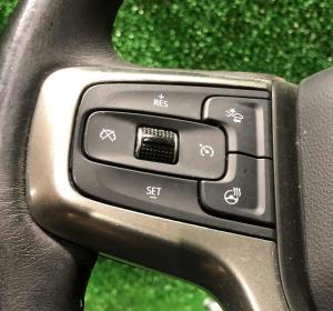 Кнопки руля левые Chevrolet Tahoe 2021-н.в. 13540153 ; 13535229