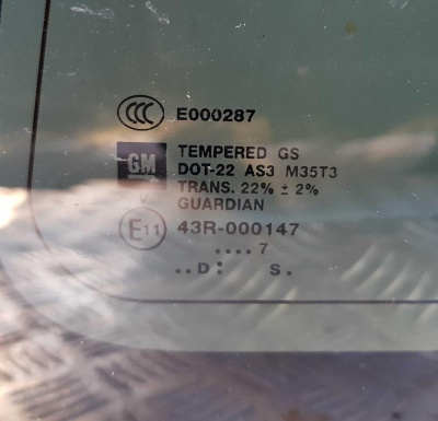 Стекло задней форточки правое Chevrolet Tahoe 2006-2014 25778989; 10385139;