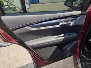 Обшивка задней левой двери Cadillac XT6 2020-2023 84748868 ; 84585625 ; 84678704