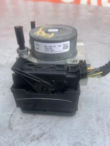 Блок ABS Ford Mustang 2015-2018 GR3C 2C405 BD; GR3C 2C219 BD