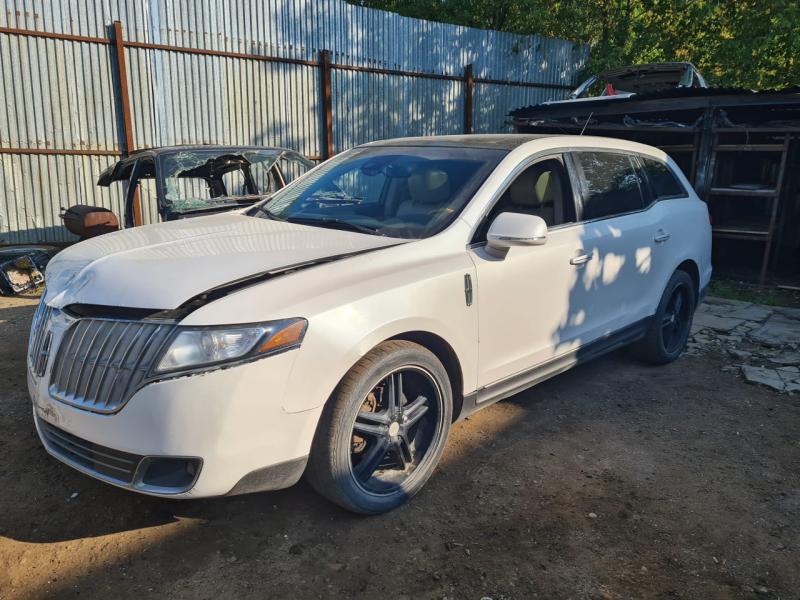 В разборе Lincoln MKT 3.5t