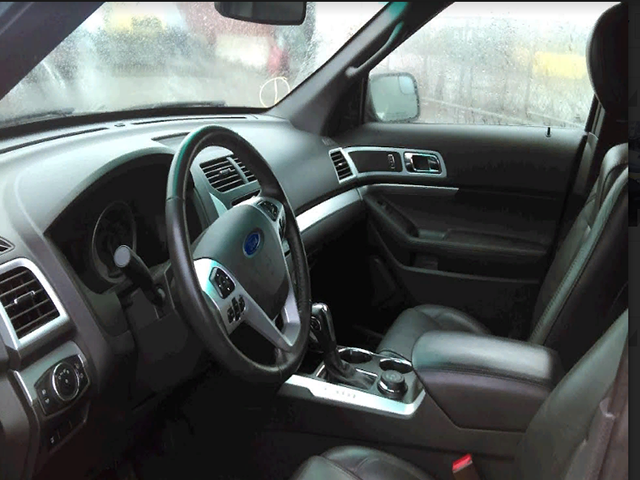 В разбое Ford Explorer 2013г. 3.5L