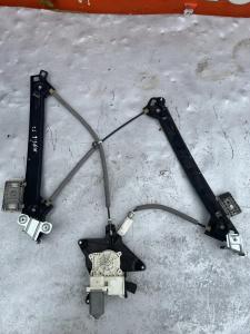 Стеклоподъемник левый Ford Mustang 2015-2018 R9CRB C22251 102; FR3B 6323209 AM