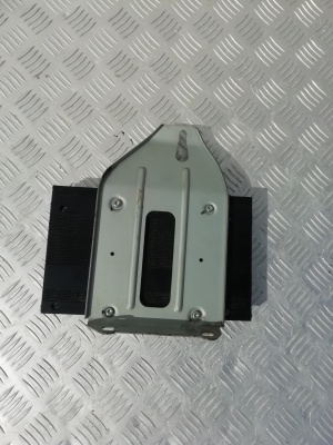 Блок управления усилителем музыки Jeep Grand Cherokee 2010-; 05064533AJ; 5064533AK; 5064533AI