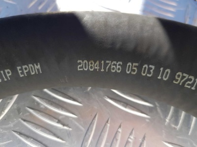 Патрубок радиатора верхний Chevrolet Tahoe 2006-2014 (5.3L-6.2L) 20841766; 22827731