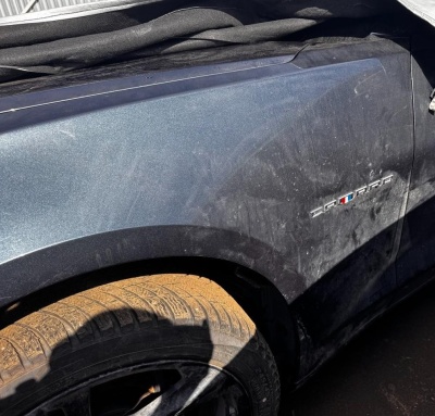 Крыло переднее левое Chevrolet Camaro 2016-2024 23221297 ; 84273977