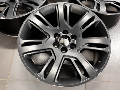 Диски литые (комплект) R22 Cadillac Escalade / Tahoe 2000-н.в 12121212