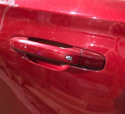 Дверная ручка наружняя задних дверей Chevrolet Tahoe 201513528123 ; 13585375