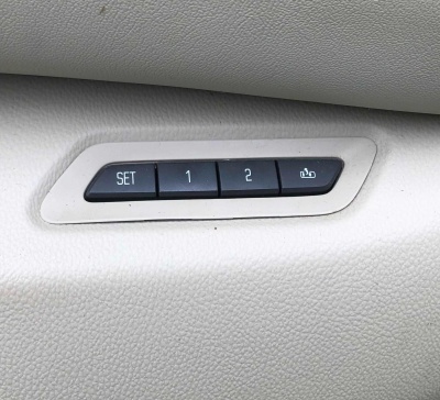 Блок управления памяти сидений Cadillac Escalade 2015-2020 84360604 ; 23219917 ; 22962508