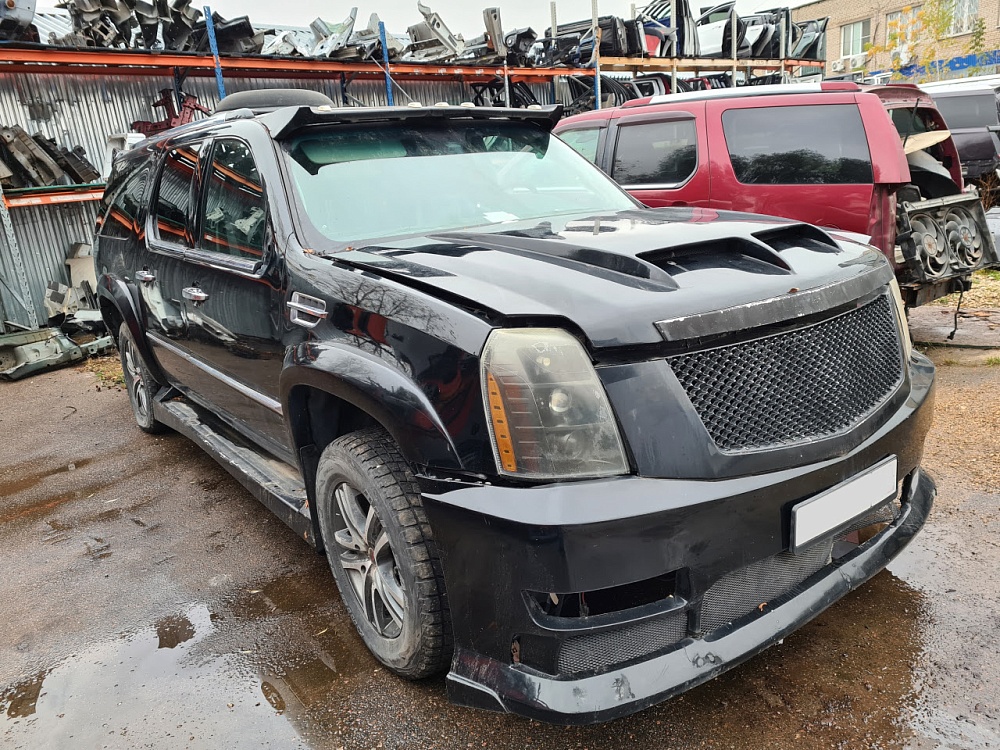 В разборе Cadillac escalade 6.2L 2007г