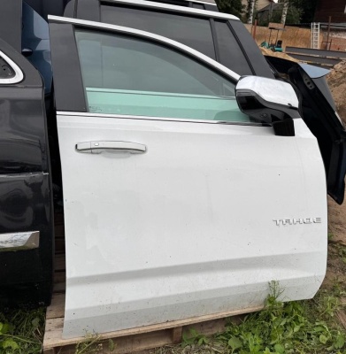Дверь пассажирская Chevrolet Tahoe 2021-н,в 84868260