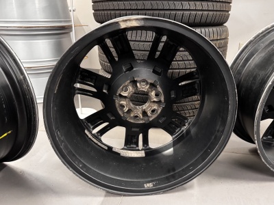 Диски литые (комплект) R22 Cadillac Escalade / Tahoe 2000-н.в 12121212