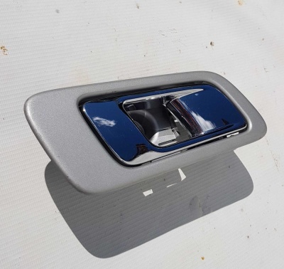 Ручка двери внутренняя задняя правая Ford Explorer 5 2011-2015 BB5Z 7822600 AA; BB53 78266B34 A