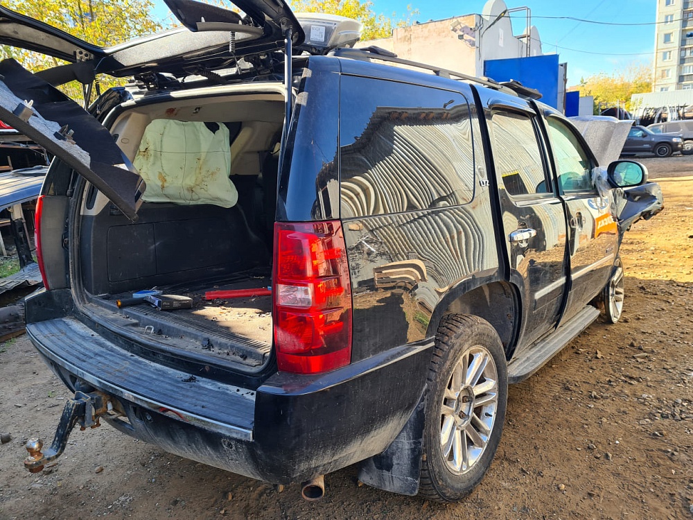 В разборе Chevrolet tahoe 5.3l 2011r