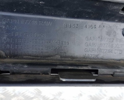 Решетка радиатора Ford Explorer 5 BB5Z 8200; BB53 8200
