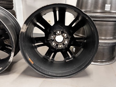 Диски литые (комплект) R22 Cadillac Escalade / Tahoe 2000-н.в 12121212