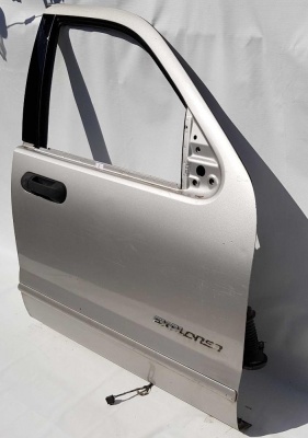 Дверь передняя правая Ford Explorer 4 7L2Z 7820124; 7L2Z7820124A