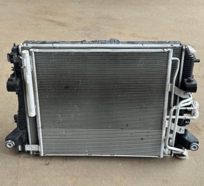 Радиатор основной Dodge Ram 1500 2019-2023 68341188AA