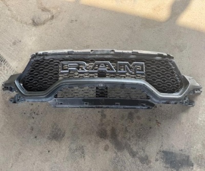 Решетка передняя Dodge Ram 1500 TRX 2021-2024 68528948AA ; 68462346AA ; 68454575AC