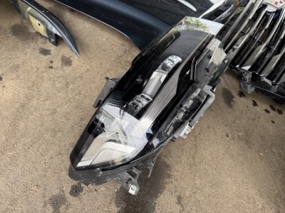 Ноускат на Cadillac Escalade T1XX 2023 12740676