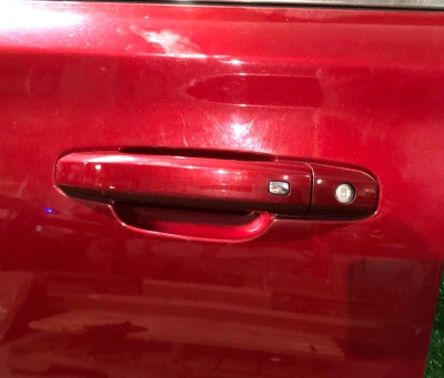 Ручка наружняя передних дверей Chevrolet Tahoe 2015 13593804 ; 13528125 ; 13585378