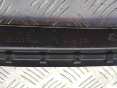 Уплотнитель двери багажника / Зажимная пластина правая Ford Explorer 5 2011-2015 BB5Z 78406A76 A; BB53 78406A76 A