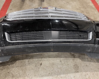 Бампер передний Cadillac Escalade 2017-2020 84408072 ; 23256576 ; 84356893