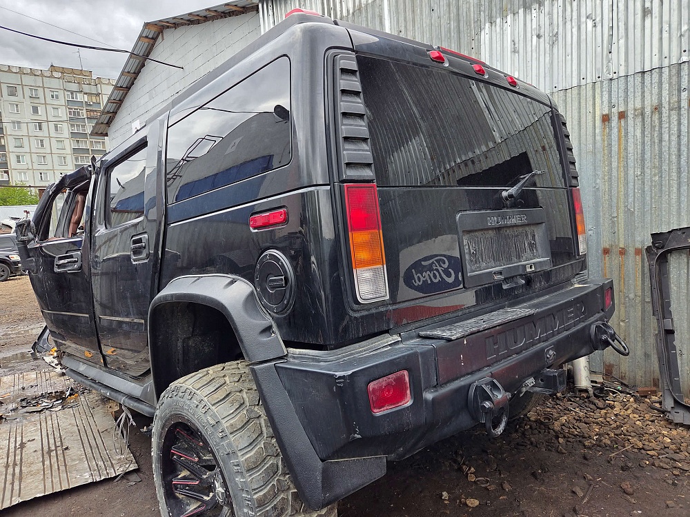 В разборе Hummer H2 2008г 6.2L
