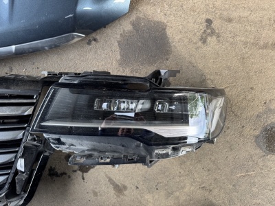 Ноускат на Cadillac Escalade T1XX 2023 12740676