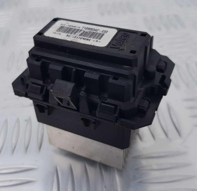 Резистор отопителя задней печки Ford Explorer 5 2011-2015 AE9Z 19E624 B; T1000034Z С02